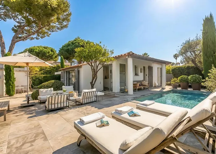 Cap D'antibes - Close To The *