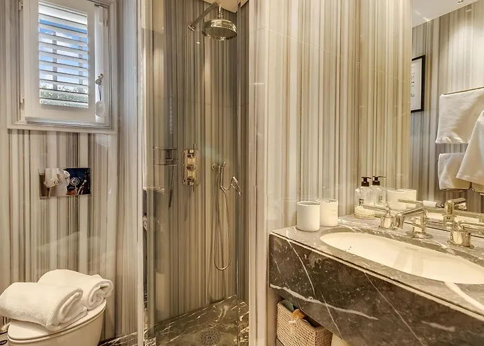 Cap D'antibes - Close To The