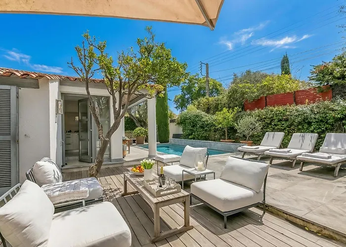 Cap D'antibes - Close To The Αντίμπ